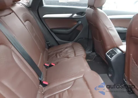 2016 Audi Q3 2.0T Premium Plus z USA, uszkodzony, nr VIN WA1BFCFS1GR010392